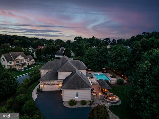 5103 MAPLE LEAF CT, Mechanicsburg, PA 17055