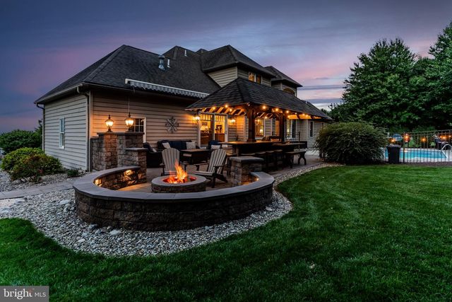 5103 MAPLE LEAF CT, Mechanicsburg, PA 17055