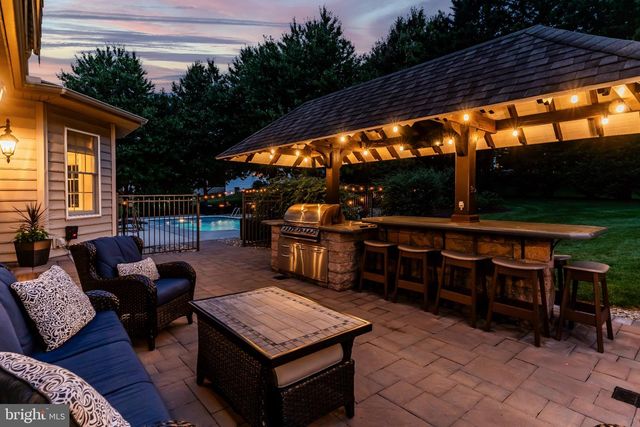 5103 MAPLE LEAF CT, Mechanicsburg, PA 17055