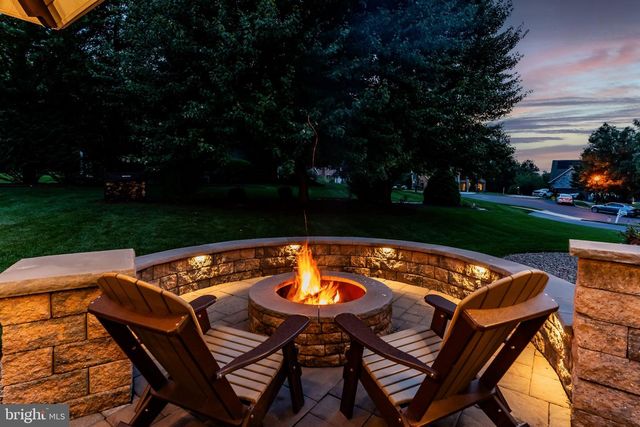 5103 MAPLE LEAF CT, Mechanicsburg, PA 17055