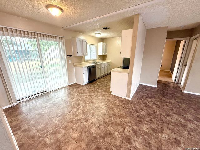 10610 Green Vista Street, San Antonio, TX 78223