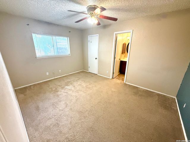 10610 Green Vista Street, San Antonio, TX 78223