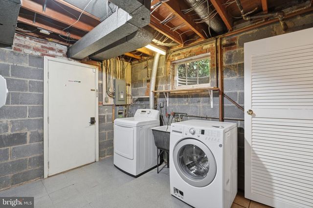 6460 32ND ST NW, Washington, DC 20015