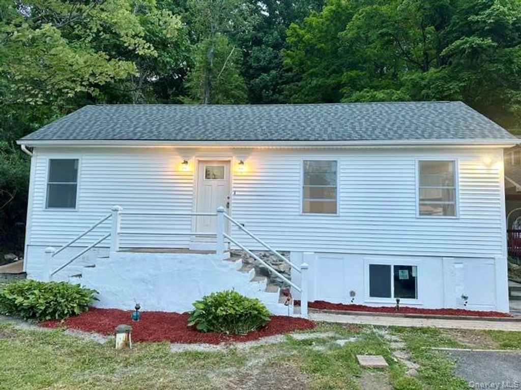 11 Sylvan Trail, Monroe, NY 10950 — photo 3
