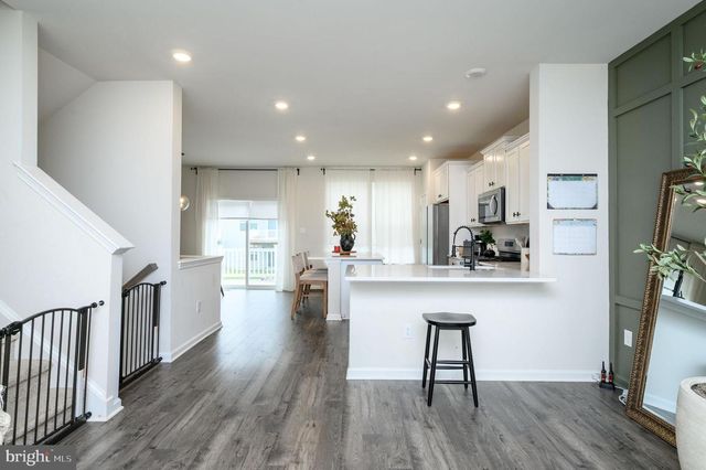 7 FOUNDRY BLVD, Mount Holly, NJ 08060