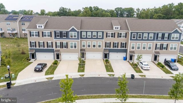 7 FOUNDRY BLVD, Mount Holly, NJ 08060