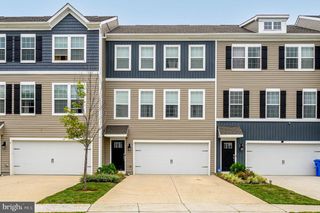 7 FOUNDRY BLVD, Mount Holly, NJ 08060