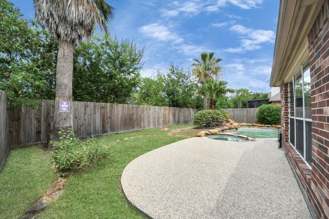 20011 Rosswood Lane, Spring, TX 77388