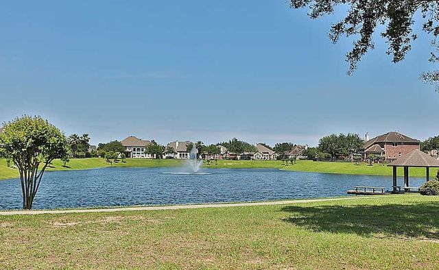 20011 Rosswood Lane, Spring, TX 77388