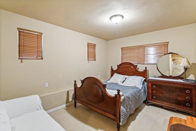 5 S ORION AVENUE, Clearwater, FL 33765