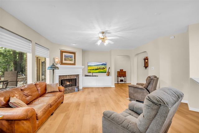 10419 Clubhouse Circle, Magnolia, TX 77354