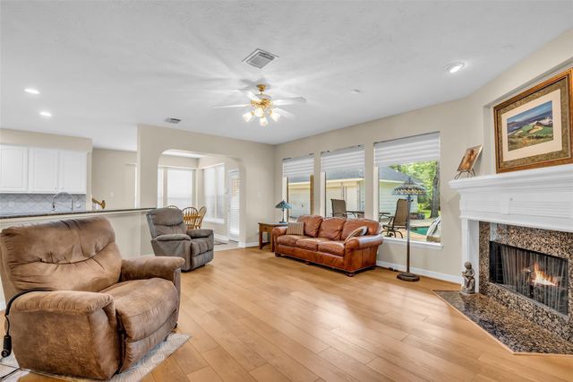 10419 Clubhouse Circle, Magnolia, TX 77354