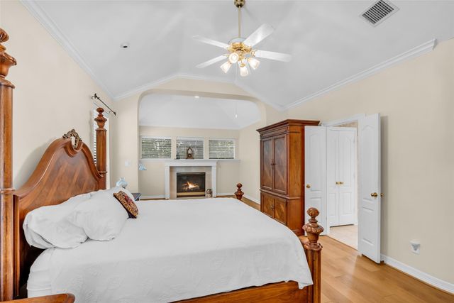 10419 Clubhouse Circle, Magnolia, TX 77354
