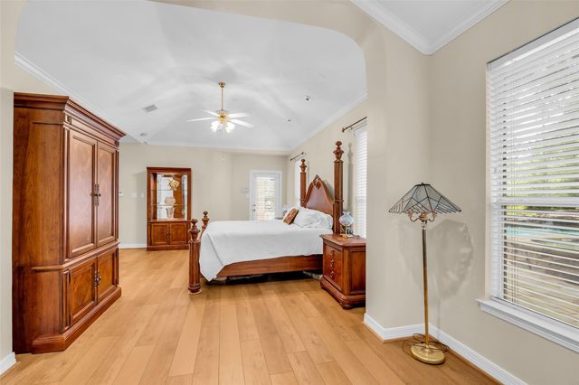10419 Clubhouse Circle, Magnolia, TX 77354
