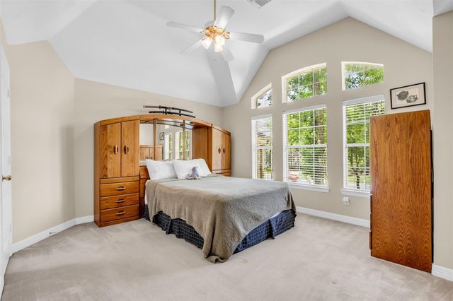 10419 Clubhouse Circle, Magnolia, TX 77354