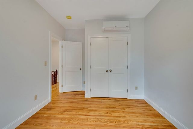 31 School St 1, Brookline, MA 02446