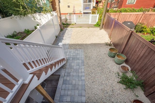 31 School St 1, Brookline, MA 02446