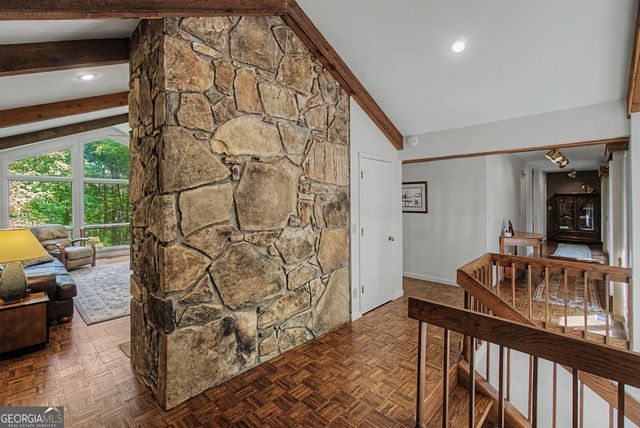 70 Doe Run, Sautee Nacoochee, GA 30571