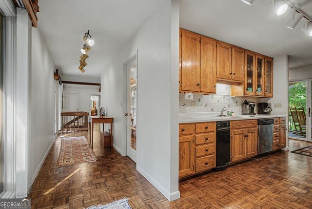 70 Doe Run, Sautee Nacoochee, GA 30571