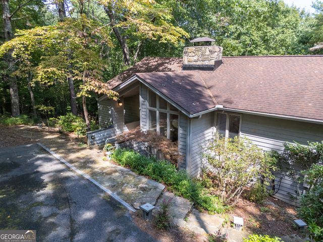 70 Doe Run, Sautee Nacoochee, GA 30571
