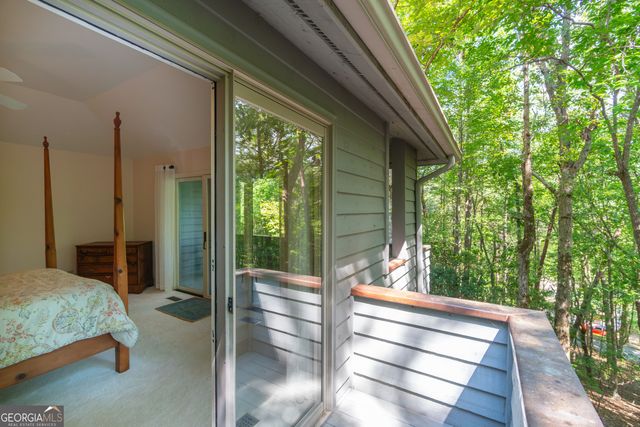 70 Doe Run, Sautee Nacoochee, GA 30571
