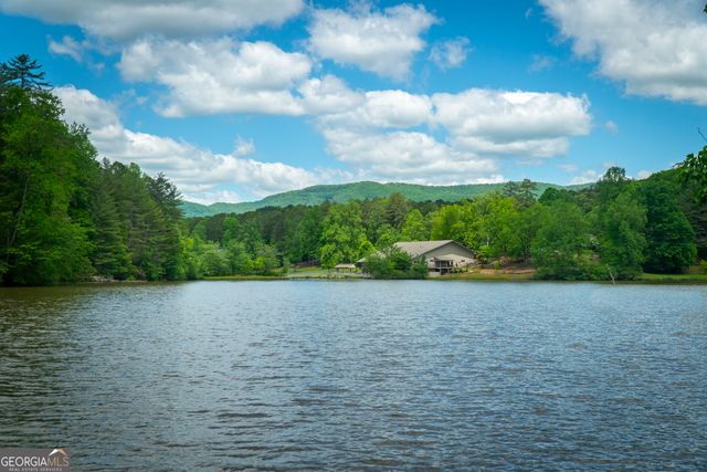 70 Doe Run, Sautee Nacoochee, GA 30571