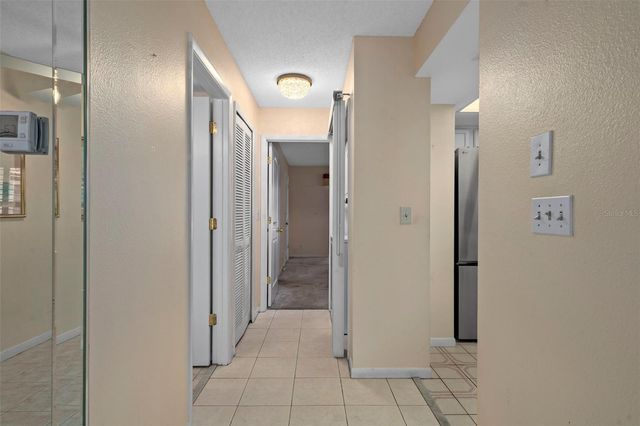 1712 HAMMOCK PINE BOULEVARD 1712, Clearwater, FL 33761