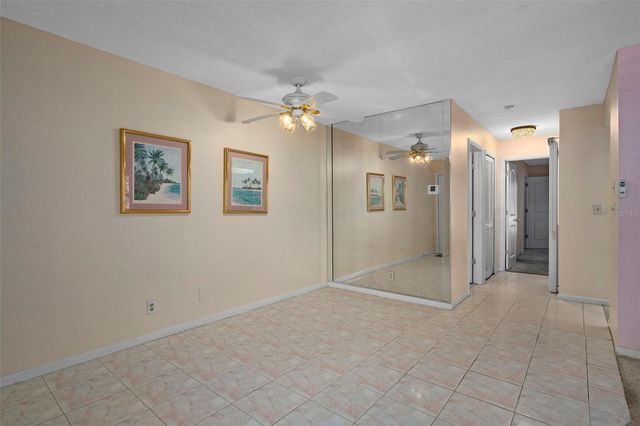 1712 HAMMOCK PINE BOULEVARD 1712, Clearwater, FL 33761