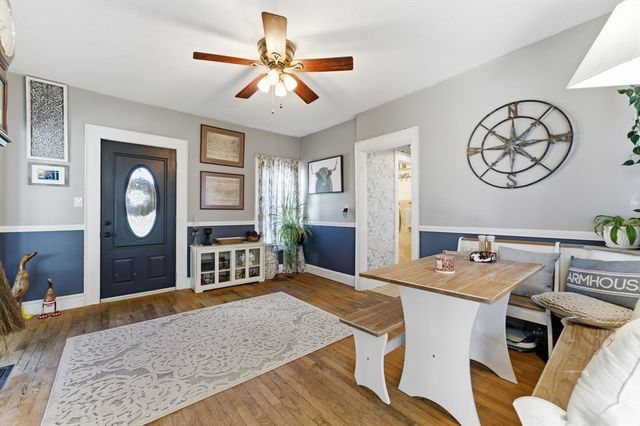 211 Village St, Medway, MA 02053