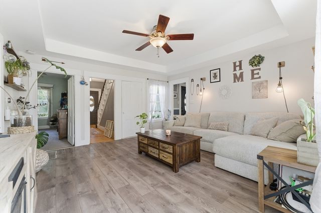 211 Village St, Medway, MA 02053