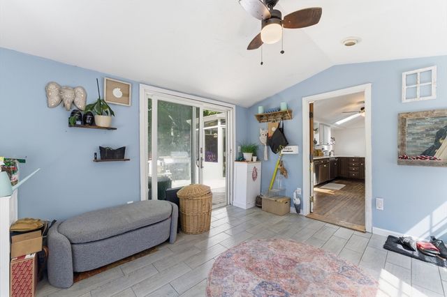 211 Village St, Medway, MA 02053
