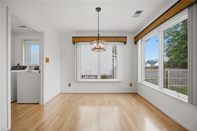 3949 Middlewood DR, Virginia Beach, VA 23456
