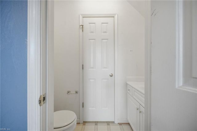 3949 Middlewood DR, Virginia Beach, VA 23456