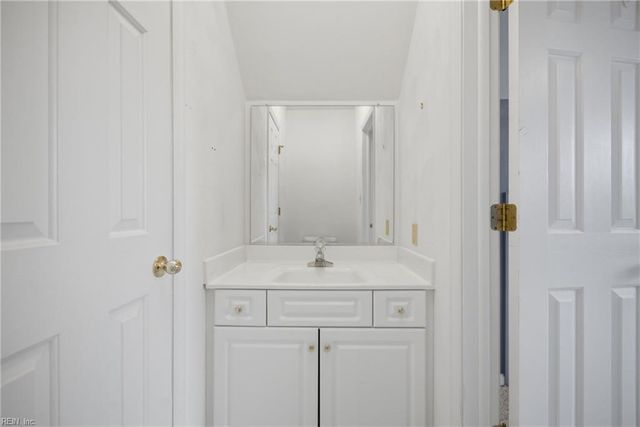 3949 Middlewood DR, Virginia Beach, VA 23456