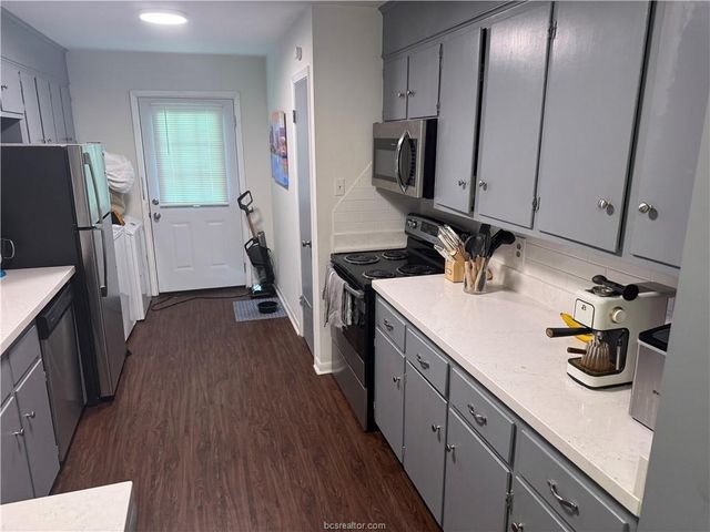 3919 Olive Street B, Bryan, TX 77801