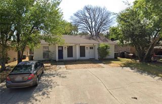 3919 Olive Street B, Bryan, TX 77801