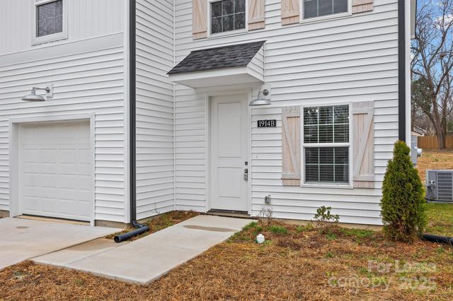 1914 White Street B, Gastonia, NC 28052