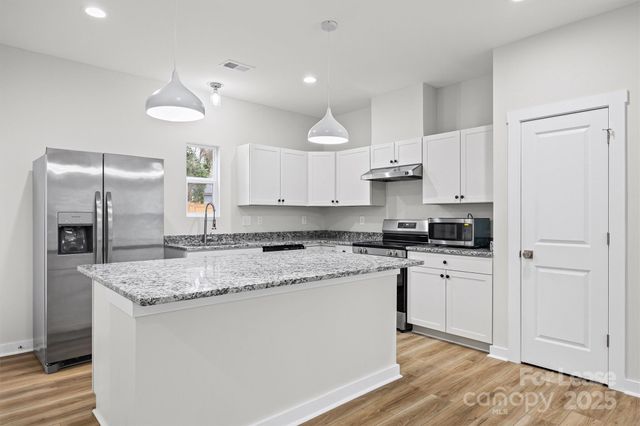 1914 White Street B, Gastonia, NC 28052