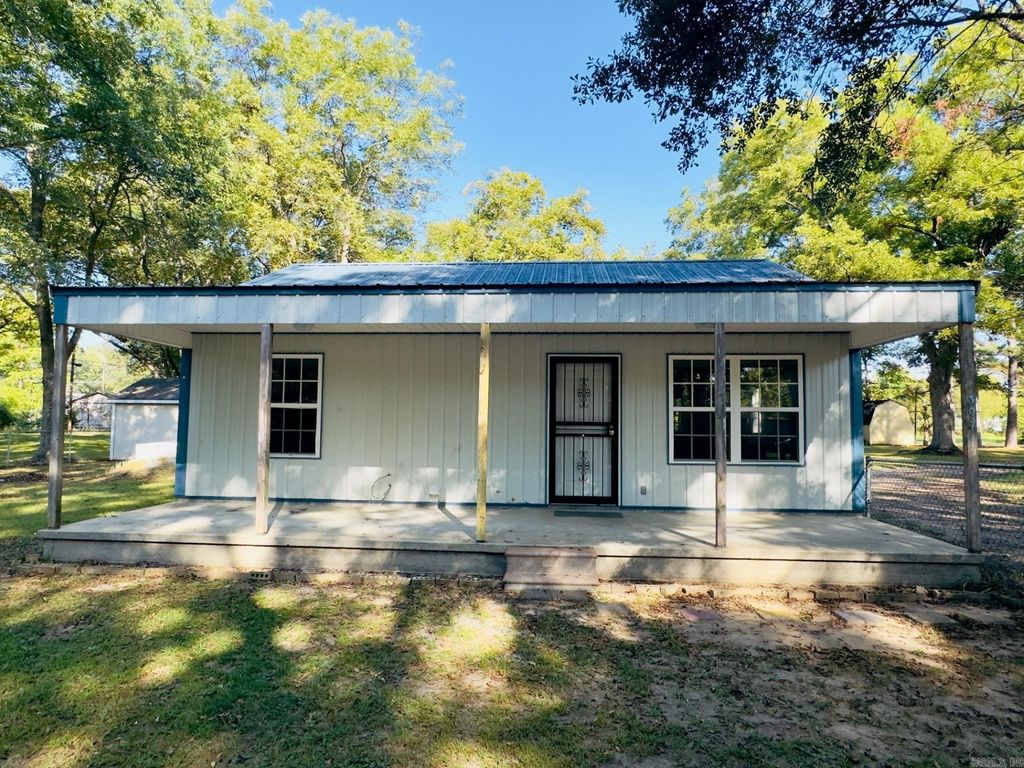 307 E 2nd Street, Bald Knob, AR 72010