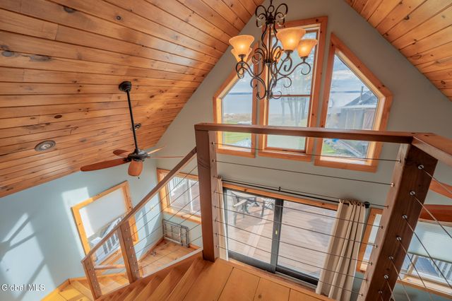 126 Lakeview Lane, Mayfield, NY 12117