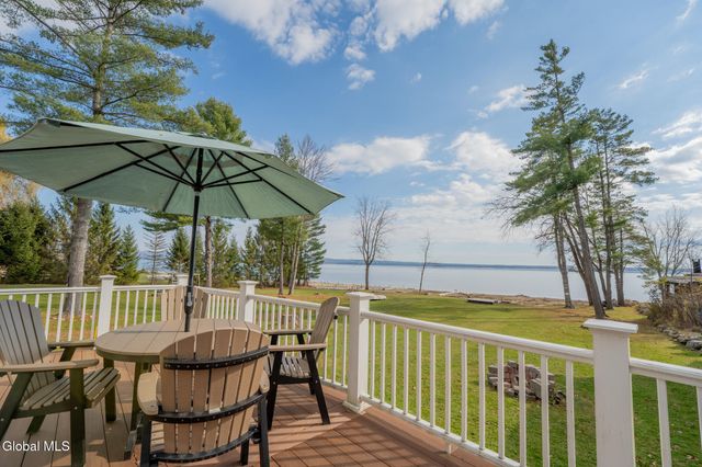 126 Lakeview Lane, Mayfield, NY 12117