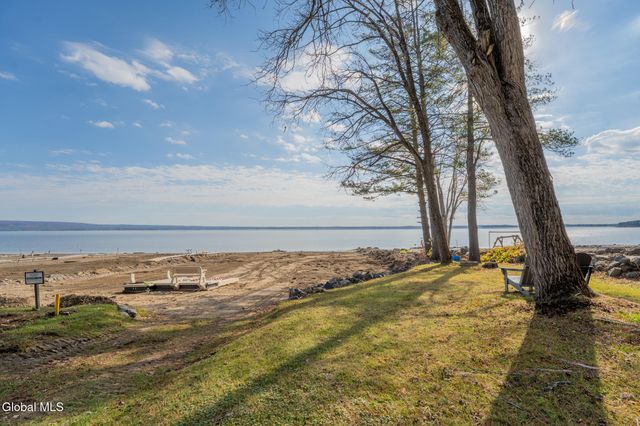 126 Lakeview Lane, Mayfield, NY 12117