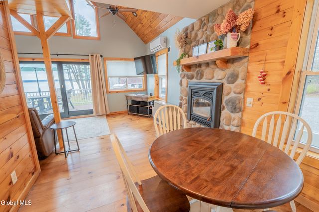 126 Lakeview Lane, Mayfield, NY 12117