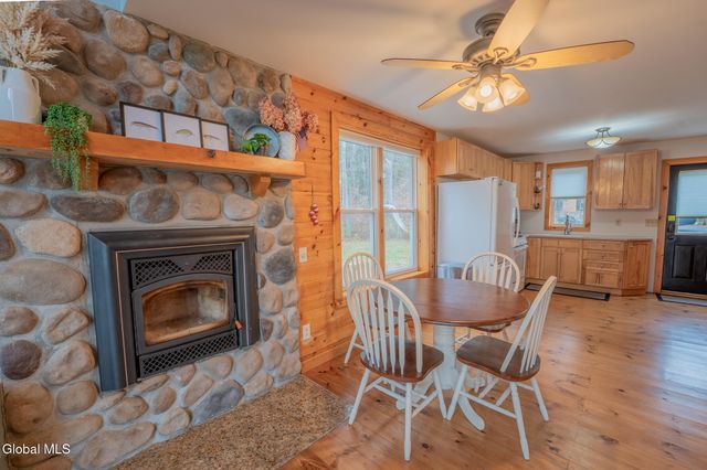 126 Lakeview Lane, Mayfield, NY 12117