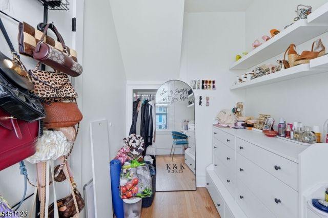 42 Lawrence St, Bloomfield Twp., NJ 07003