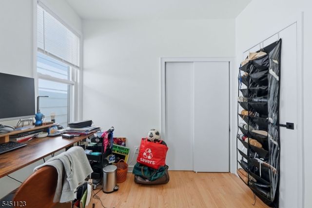 42 Lawrence St, Bloomfield Twp., NJ 07003
