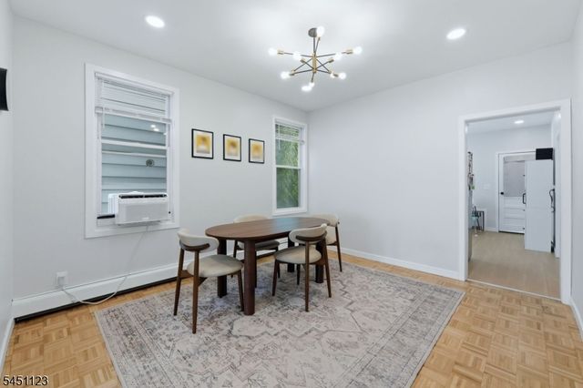 42 Lawrence St, Bloomfield Twp., NJ 07003