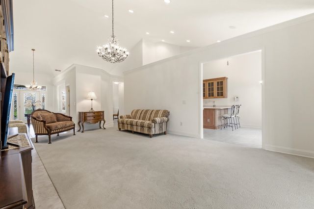 266 Wedgefield Dr., Conway, SC 29526