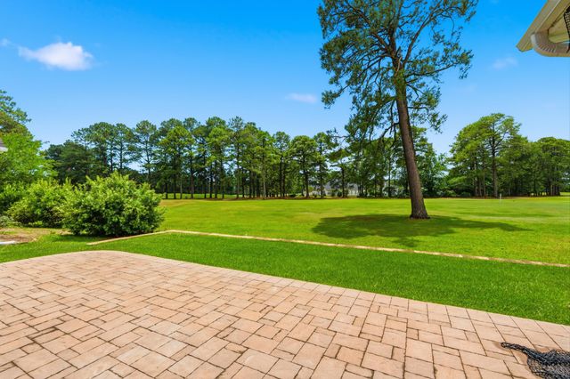 266 Wedgefield Dr., Conway, SC 29526