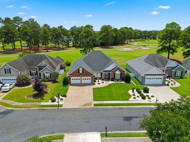 266 Wedgefield Dr., Conway, SC 29526